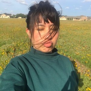 Meet your Posher, Alejandra